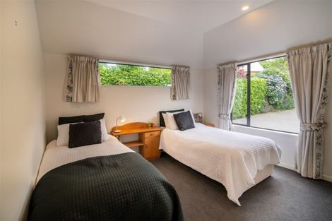 Photo of property in 290 Withells Road, Avonhead, Christchurch, 8042