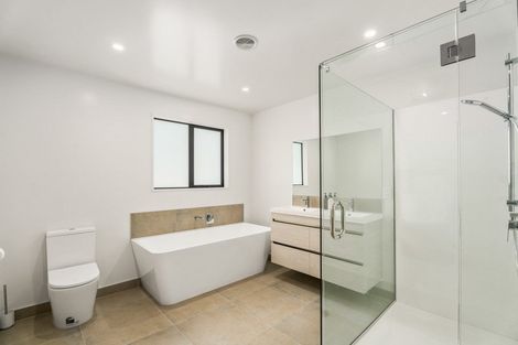 Photo of property in 37 Farrant Drive, Wanaka, 9305