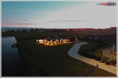 Photo of property in 16 Carex Grove, Foxton Beach, Foxton, 4815