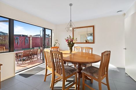 Photo of property in 15 Pounamu Avenue, Greenhithe, Auckland, 0632