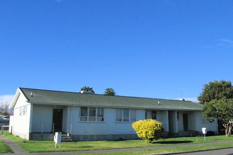 Photo of property in 67-71 Cottrell Crescent, Onekawa, Napier, 4110