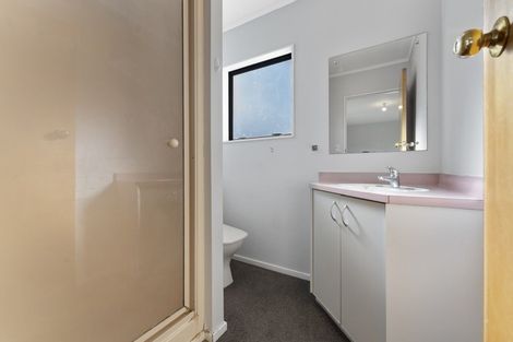 Photo of property in 47 Peppertree Glade, Kelvin Grove, Palmerston North, 4414