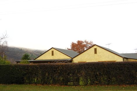 Photo of property in 19 Berkshire Street, Arrowtown, 9302