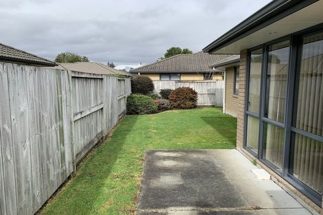 Photo of property in 10 Holcroft Place, Huntington, Hamilton, 3210