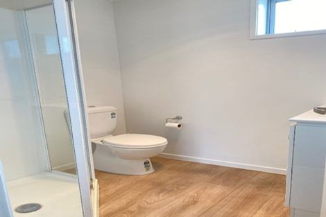 Photo of property in 1 Kaneke Place, Glen Eden, Auckland, 0602