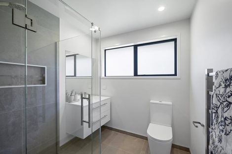 Photo of property in 21b Sycamore Grove, Lower Vogeltown, New Plymouth, 4310