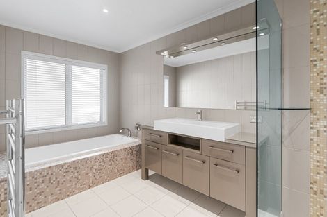 Photo of property in 62 No 1 Road, Te Puke, 3182