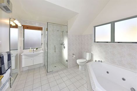 Photo of property in 30 Desmond Street, Merivale, Christchurch, 8014