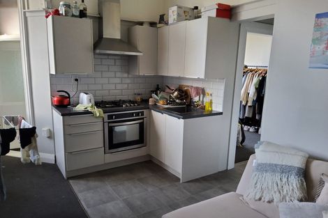 Photo of property in 129 Tasman Street, Mount Cook, Wellington, 6021