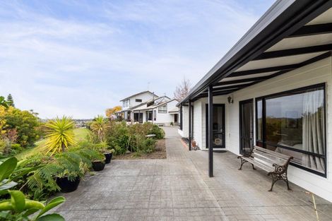 Photo of property in 16a Churchill Drive, Taradale, Napier, 4112