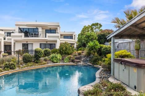 Photo of property in 6e The Dunes, Pauanui, Hikuai, 3579