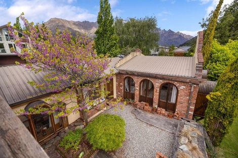 Photo of property in 18 Robertson Street, Frankton, Queenstown, 9300