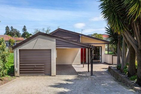 Photo of property in 218a Cambridge Road, Hillcrest, Hamilton, 3216