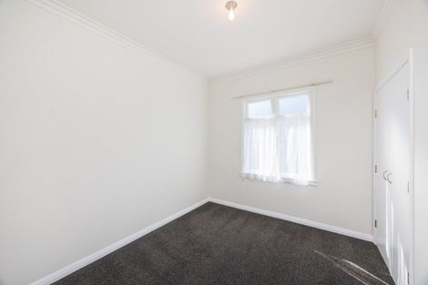 Photo of property in 657 Featherston Street, Roslyn, Palmerston North, 4414