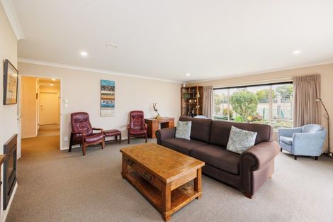 Photo of property in 10 Pip Way, Omokoroa, 3114