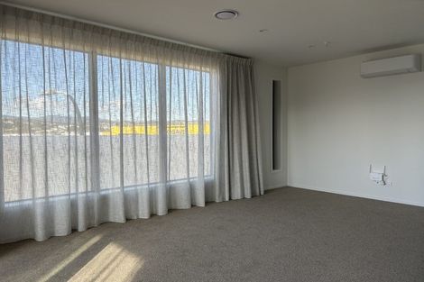 Photo of property in 304/2u Onepu Road, Kilbirnie, Wellington, 6022