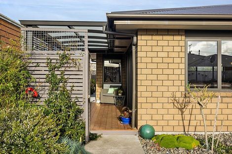 Photo of property in 90a Victoria Street, Hawera, 4610