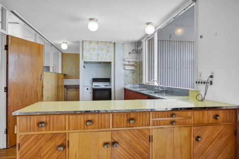 Photo of property in 371 South Road, Hawera, 4674