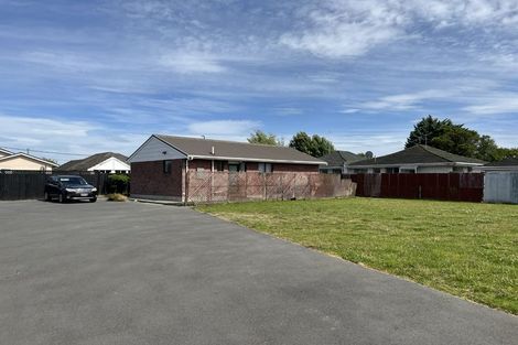 Photo of property in 17 Marshland Road, Shirley, Christchurch, 8061
