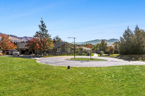 Photo of property in 7 Greenwood Lane, Wanaka, 9305
