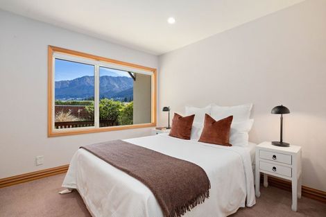 Photo of property in 732 Peninsula Road, Kelvin Heights, Queenstown, 9300