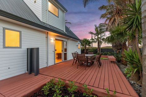 Photo of property in 338 Papamoa Beach Road, Papamoa Beach, Papamoa, 3118