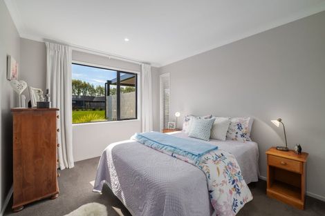 Photo of property in 76 Verdeco Boulevard, Lincoln, 7608