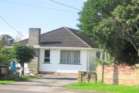 Photo of property in 9 Serjeant Street, Henderson, Auckland, 0612