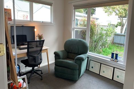 Photo of property in 2a Roscoe Street, Saint Martins, Christchurch, 8022