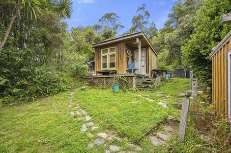 Photo of property in 126 Doctors Point Road, Waitati, 9085