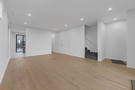 Photo of property in 14 Yellow Pear Lane, Karaka, 2578