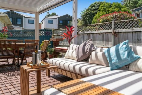 Photo of property in 1/63 Salamanca Road, Sunnynook, Auckland, 0620