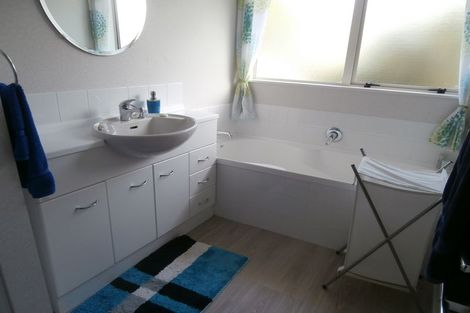 Photo of property in 12 Maple Place, Morrinsville, 3300