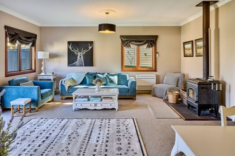 Photo of property in 160 Knights Road, Hutt Central, Lower Hutt, 5011