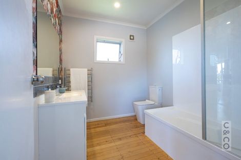 Photo of property in 83 Mount Albion Rise, Taupaki, Henderson, 0782
