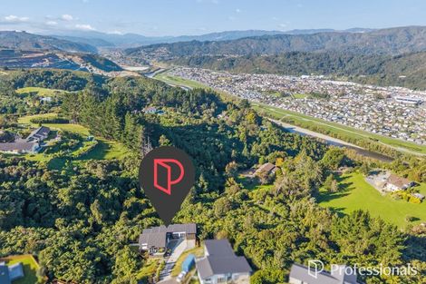 Photo of property in 17 Lindis Lane, Kelson, Lower Hutt, 5010