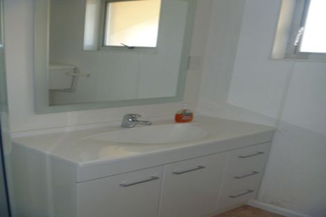 Photo of property in Hubbards Pharmacy, 60b Centennial Avenue, Alexandra, 9320