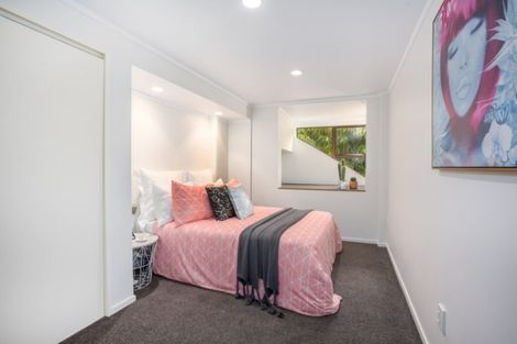 Photo of property in 10 Kowhai Street, Tawa, Wellington, 5028