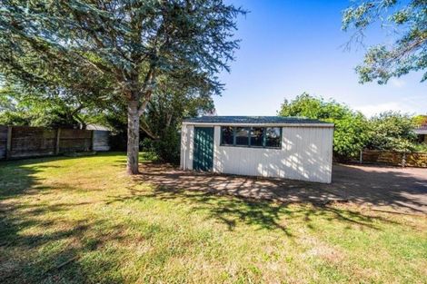 Photo of property in 242 Waihi Road, Hawera, 4610