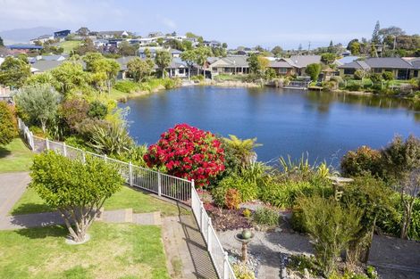 Photo of property in 16 Harry Shaw Way, Raumati South, Paraparaumu, 5032