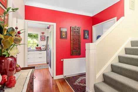 Photo of property in 60 Simla Crescent, Khandallah, Wellington, 6035