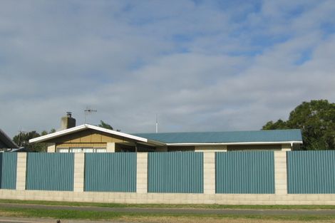 Photo of property in 10 Duckworth Crescent, Greenmeadows, Napier, 4112