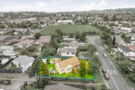 Photo of property in 3 Farwood Drive, Henderson, Auckland, 0612