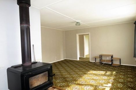 Photo of property in 26 Colvin Street, Westport, 7825