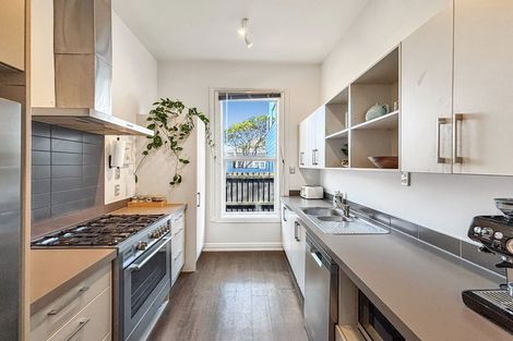 Photo of property in 150 Innes Road, St Albans, Christchurch, 8052