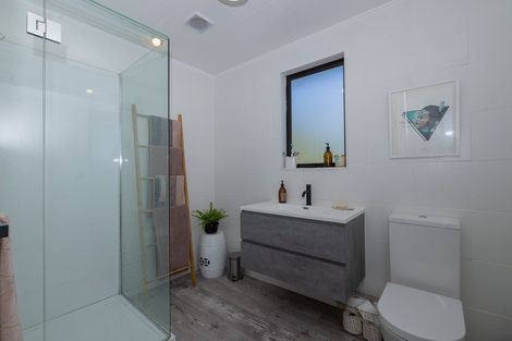 Photo of property in 40 Mount Iron Drive, Wanaka, 9305