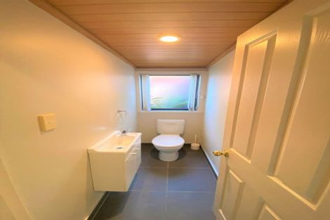 Photo of property in 15 Chatswood Place, Bishopdale, Christchurch, 8051