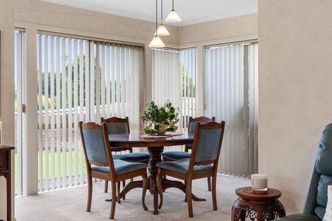 Photo of property in 27 Matapihi Road, Mount Maunganui, 3116