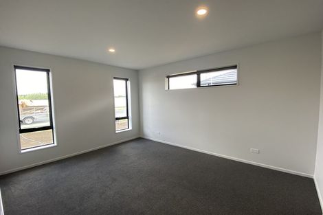 Photo of property in 36 Eileen Way, Rolleston, 7615