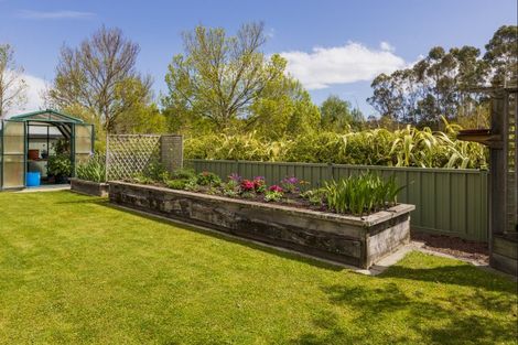 Photo of property in 10 Rochfort Street, Otane, 4202